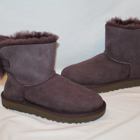 NEW UGG MINI FLUFF CRYSTAL FLUFF‎ SUEDE SHEARLING LINED BOOTS 9 - Picture 3 of 8
